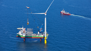 Pioneering Private Equity Investment in Offshore Wind Farm Vessels